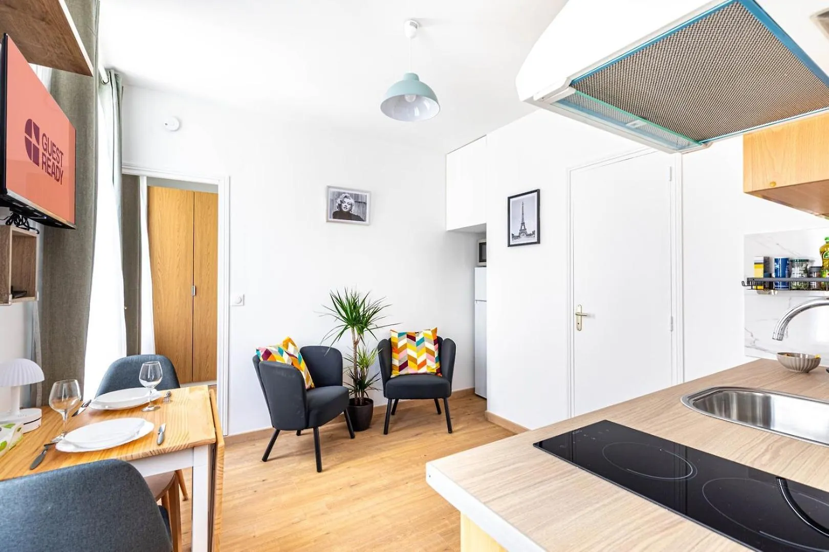 Guestready - Stylish Escape In Folie-Mericourt Paris Apartment